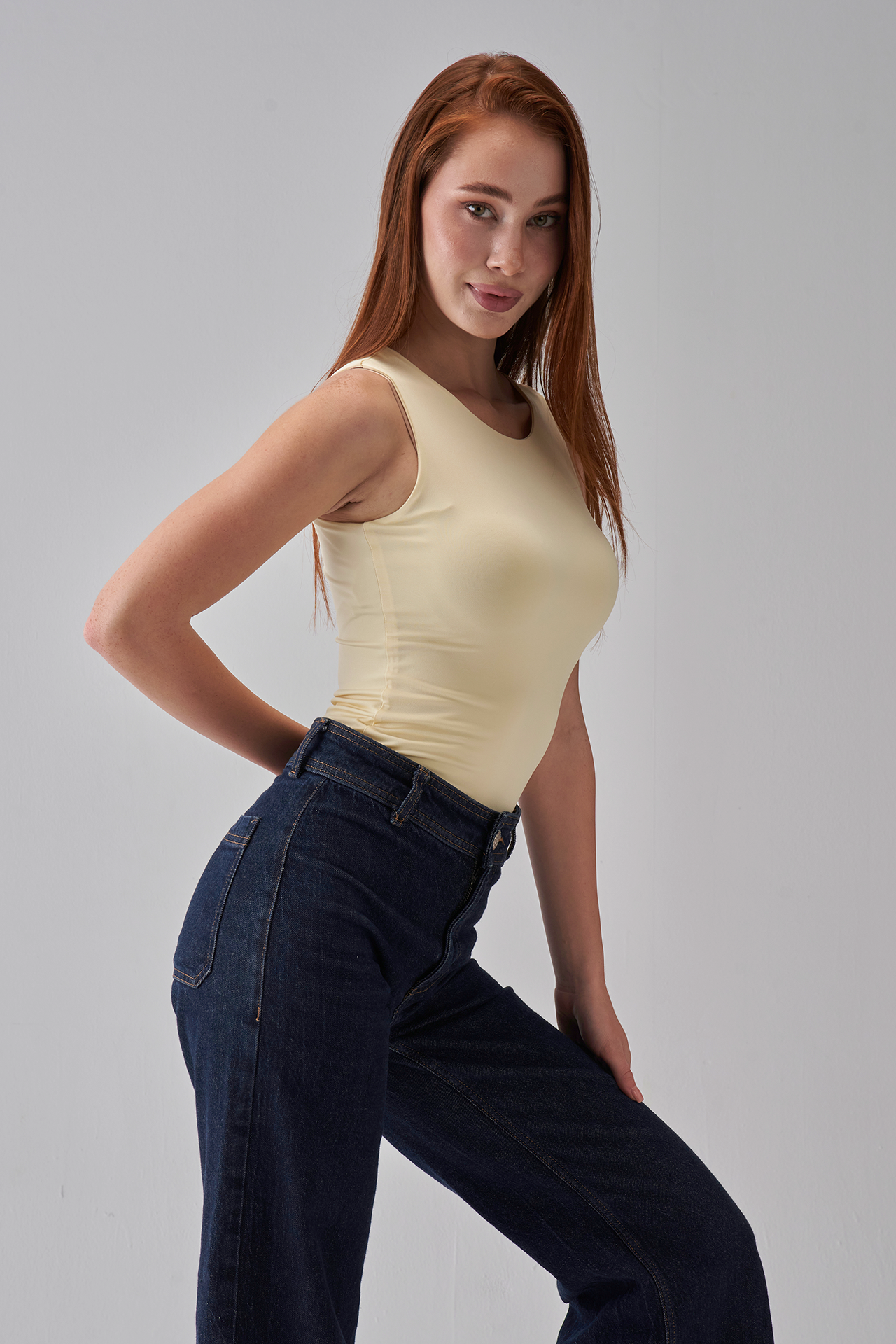 Round-Neck Tank-Top - Pale Yellow