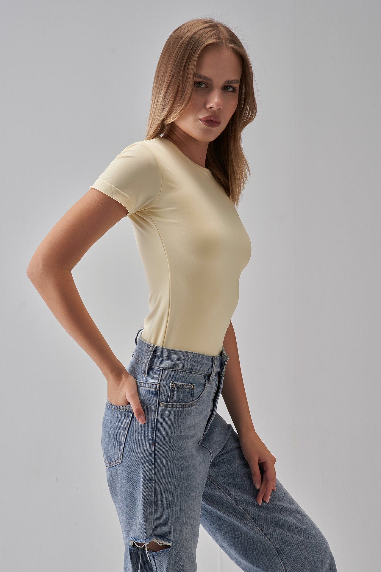 Round Neck Short Sleeve Top - Pale Yellow