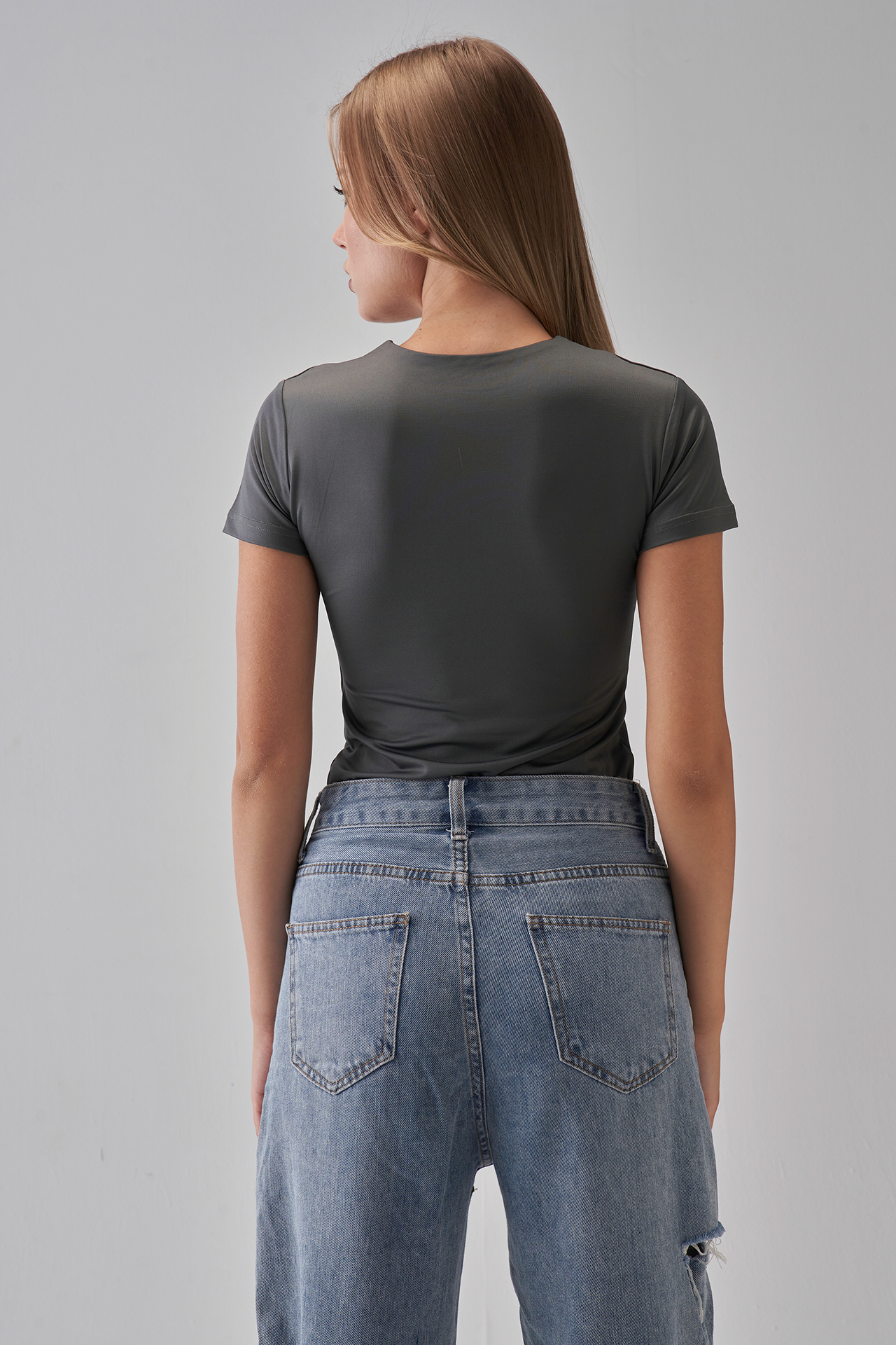 Round Neck Short Sleeve Top - Charcoal Gray