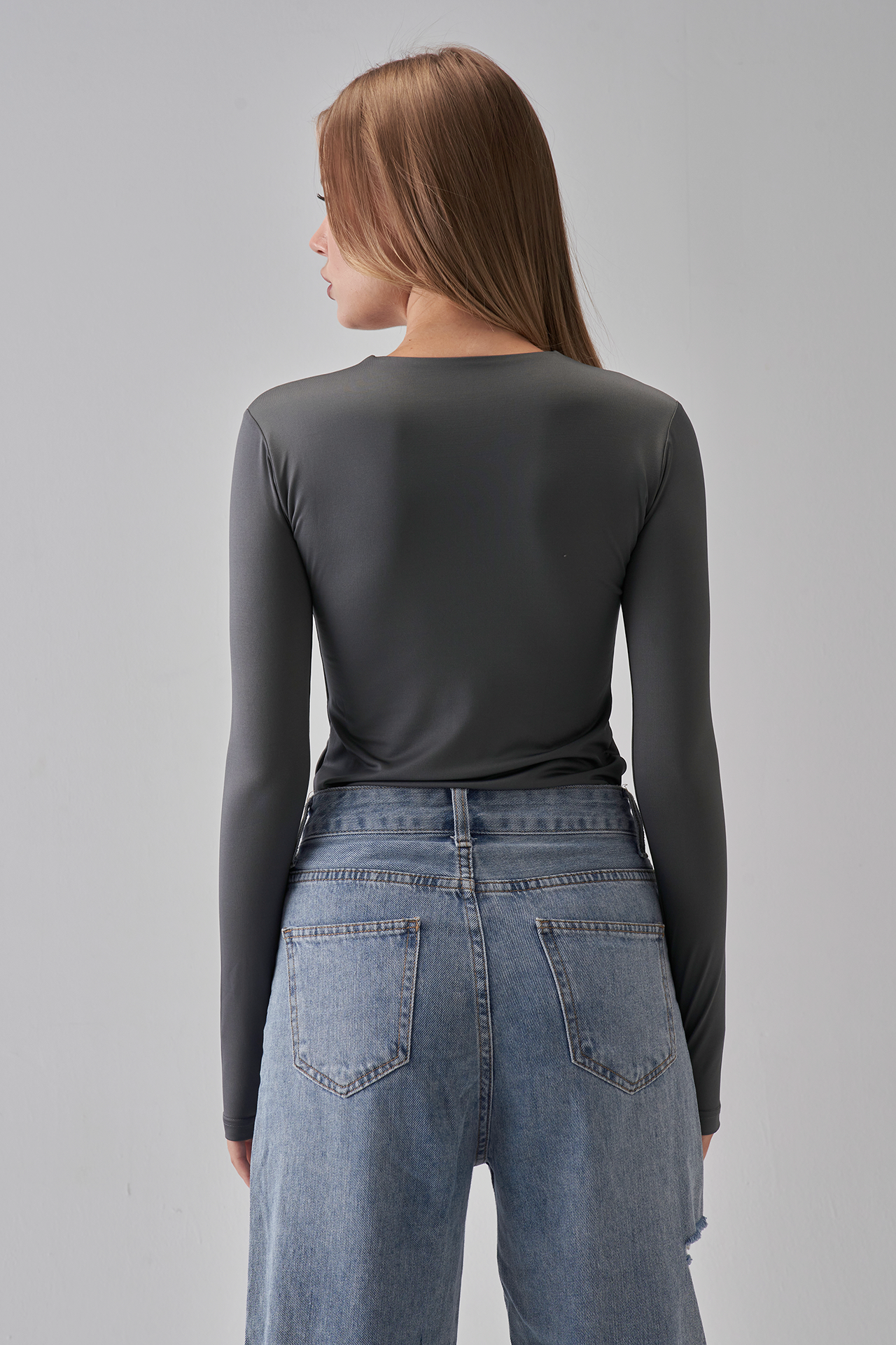 Round Neck Long Sleeve Top - Charcoal Gray