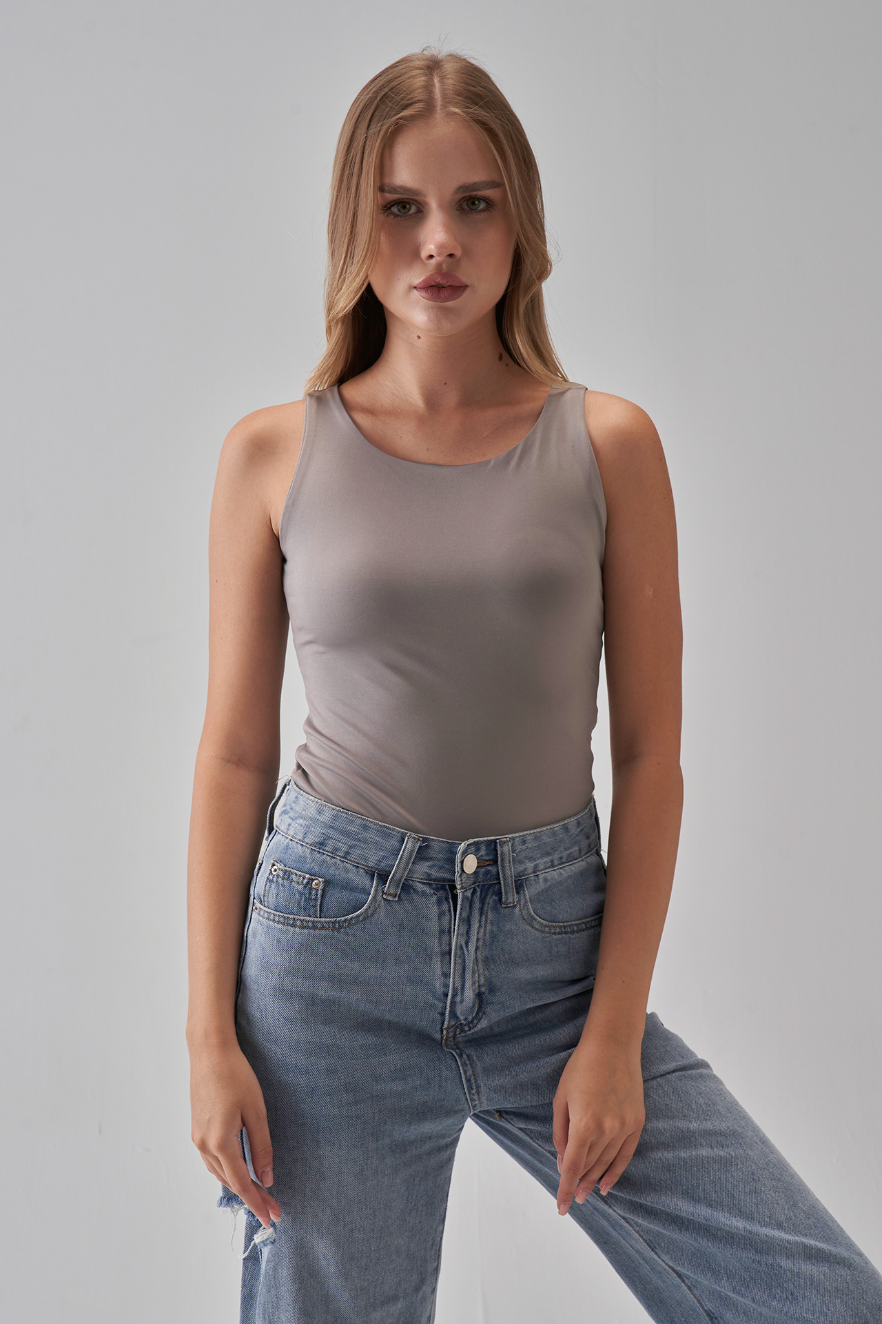 Square-Neck Tank-Top - Silver