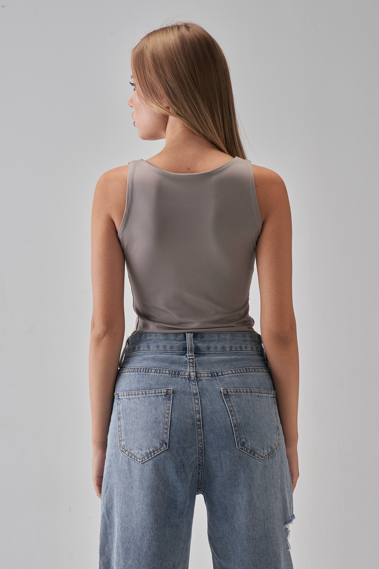 Square-Neck Tank-Top - Silver